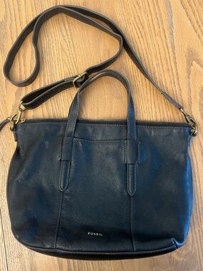 Fossil Black Leather Shoulder Tote with Adjustable Strap